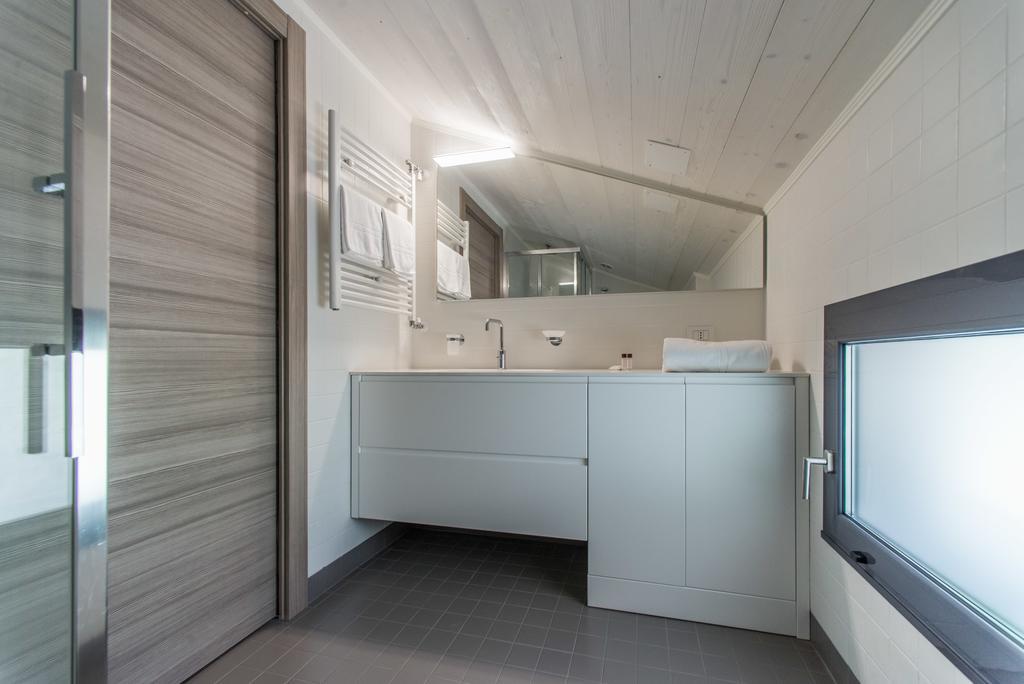Residenza Decimina Lägenhet Varenna Exteriör bild